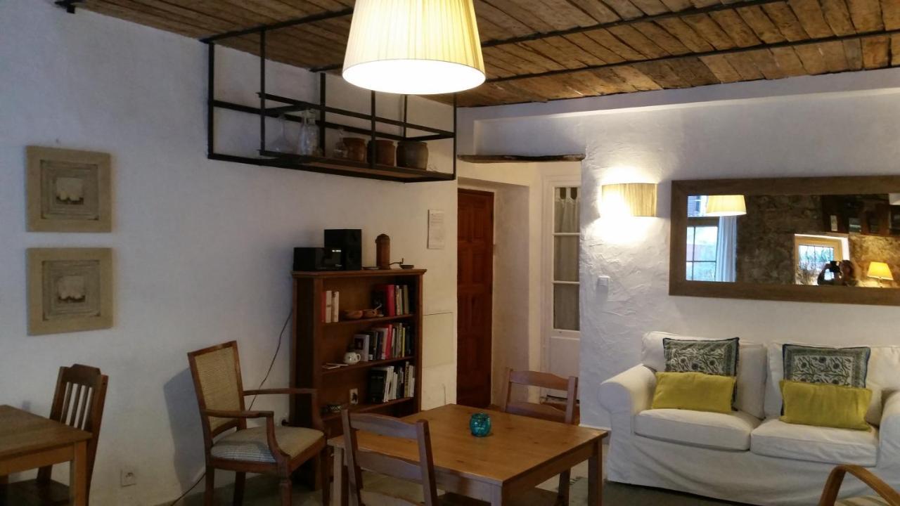 Ana'S Guest House Chambres D'Hotes Aups Exteriör bild